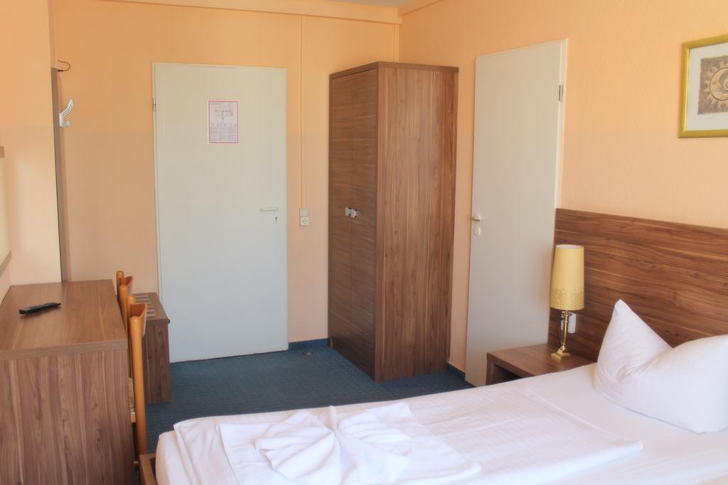 City Hotel Ansbach Am Kadewe Berlijn Buitenkant foto
